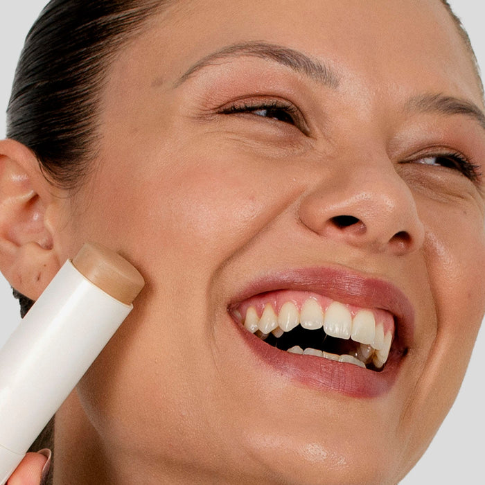 Protector Solar en Barra Con Color FPS 95 