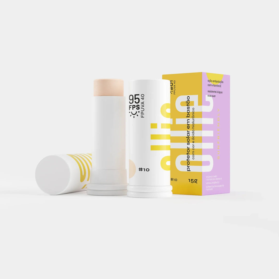 Bloqueador solar en barra con Color FPS 95 Ollie.  Con una cobertura media, larga duración  y acabado sin brillo.